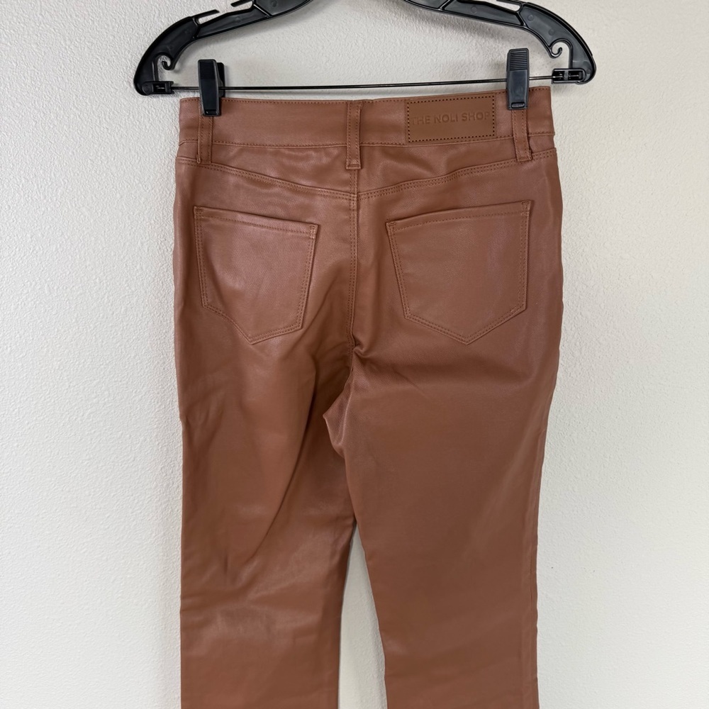 New The Noli Shop Aria Coated Bootcut Flare Jean Mocha Mousse NWT Women’s 27 - Picture 12 of 14